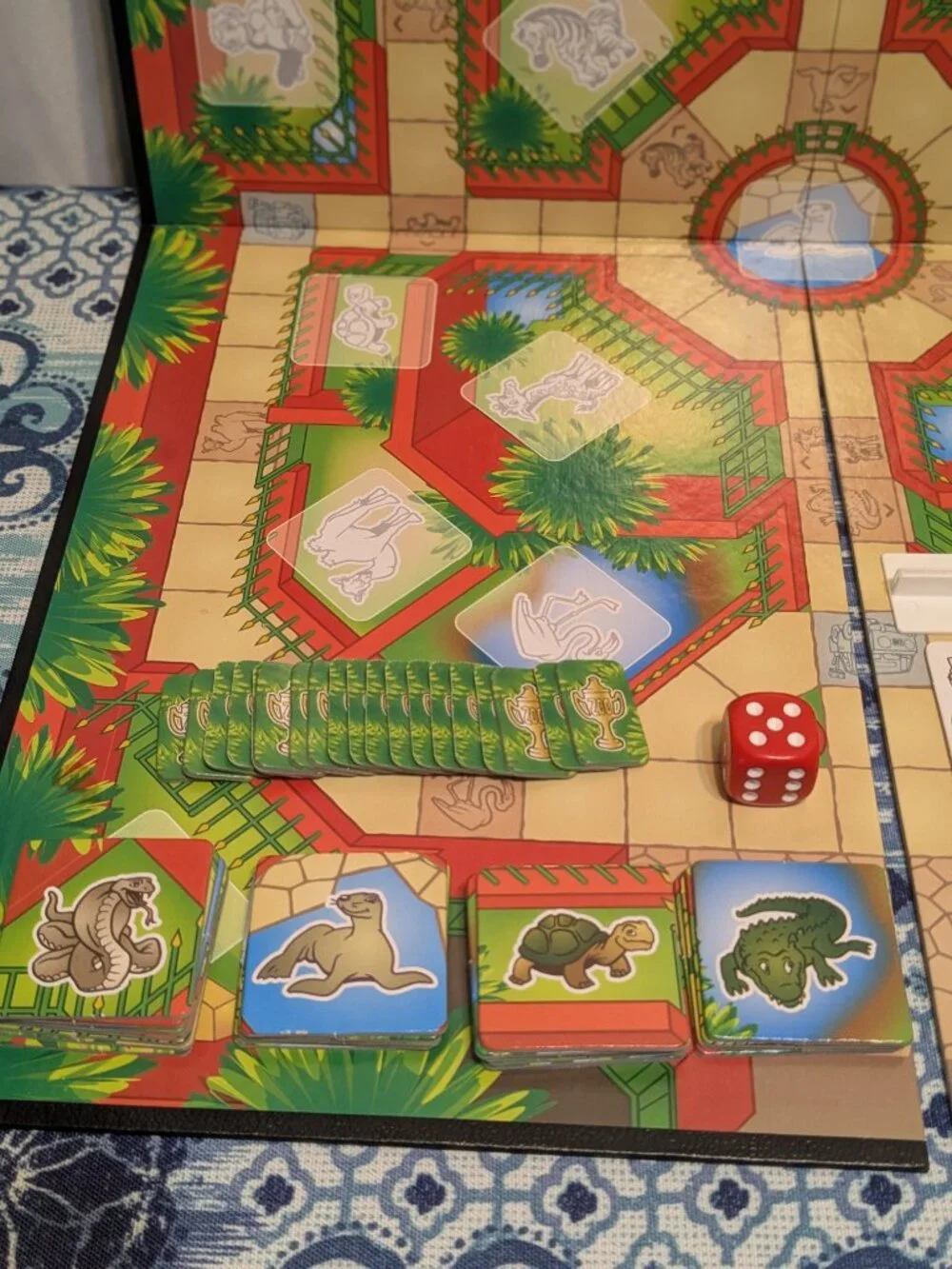 Zoo Panic Board Game Endless Games Inc 2009 99% complete Denmark Game of the yr